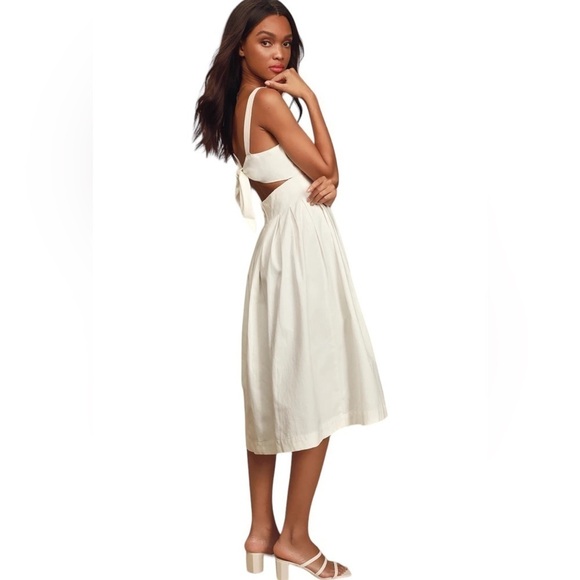 Lulu’s White Loved You All Along Tie-Back Cutout Fit and Flare Midi Dress Size L - Picture 3 of 11